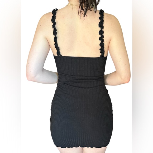 I JOAH Black Ribbed Body-con Dress - Picture 4 of 4